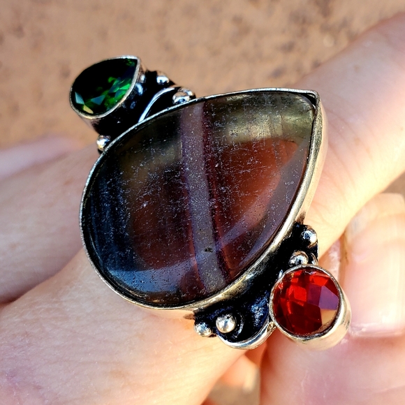 New Fluorite, Garnet and Green Quartz 925 Silver Ring. - Picture 6 of 15